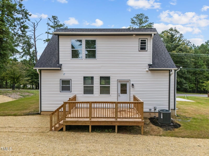 525 Hoover Rd, Durham, NC 27703