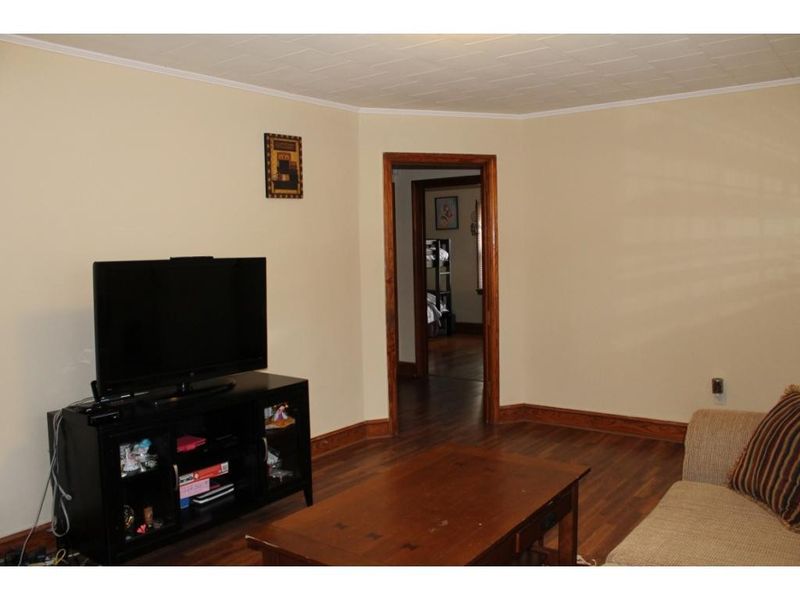 525 Pomeroy St, Graham, NC 27253