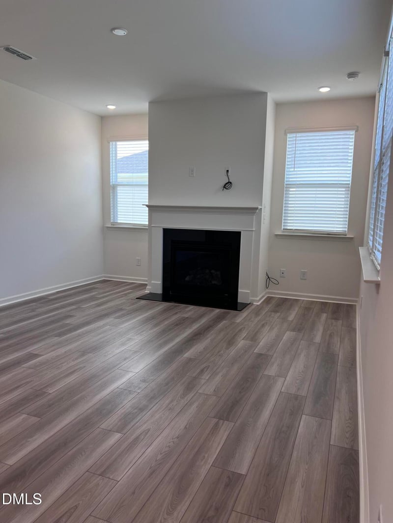 525 Purple Aster St, Youngsville, NC 27596