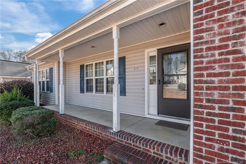 525 Tucks Ct, Sanford, NC 27330