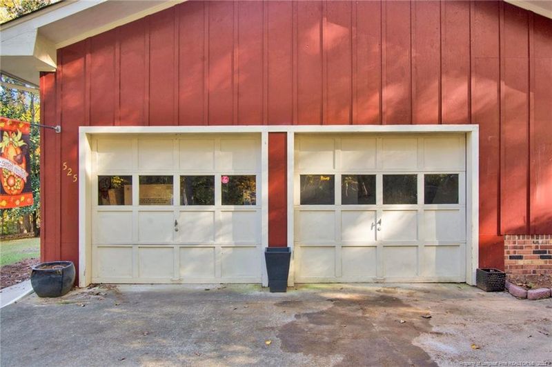 525 Valley Rd, Sanford, NC 27330