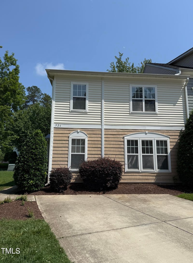 526 Elm Ave, Wake Forest, NC 27587