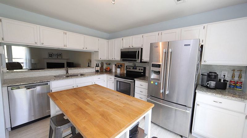 526 Finley St, Durham, NC 27705
