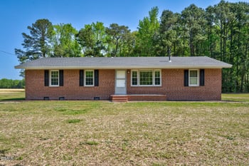 526 Maccripine Rd, Pinetops, NC 27864