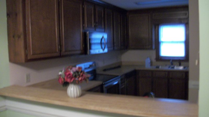 526 Olde Towne Dr, Sanford, NC 27330
