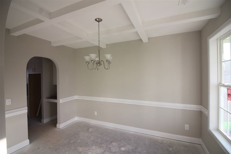 526 Summerwind Plantation Dr, Garner, NC 27529