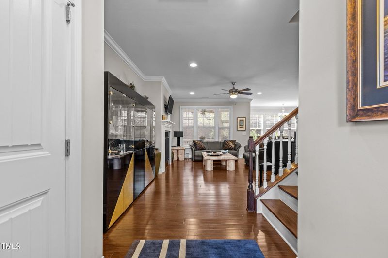 526 Suttons Walk Dr, Cary, NC 27513