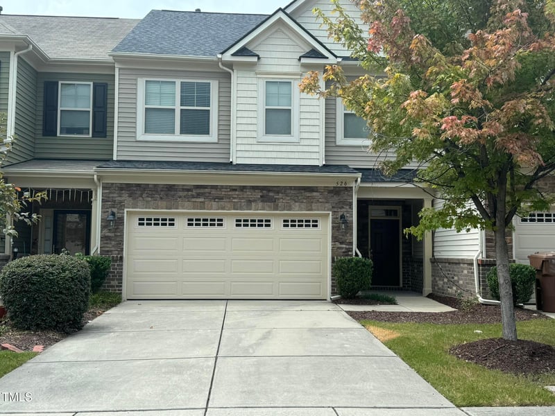 526 Whitworth Ln, Morrisville, NC 27560