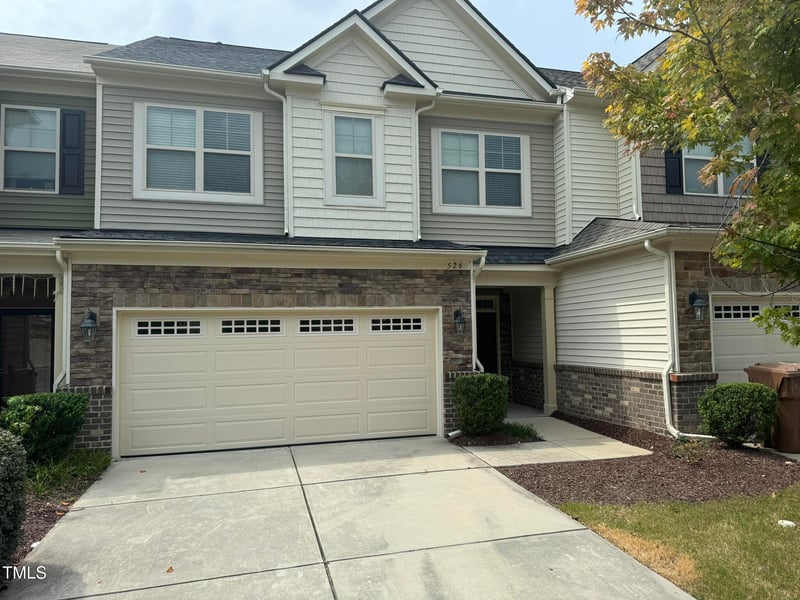 526 Whitworth Ln, Morrisville, NC 27560