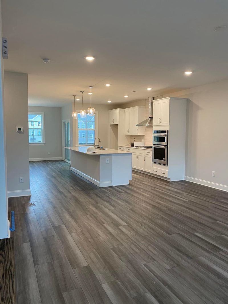 527 Bistre Dr, Cary, NC 27519