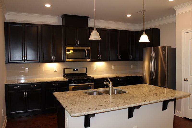 527 Buhrstone Mill Dr, Cary, NC 27519