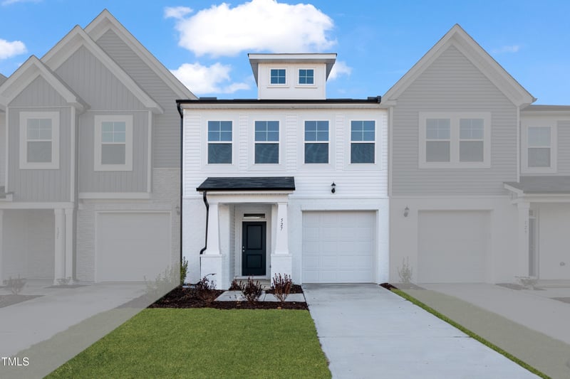 527 Eversden Dr, Zebulon, NC 27597