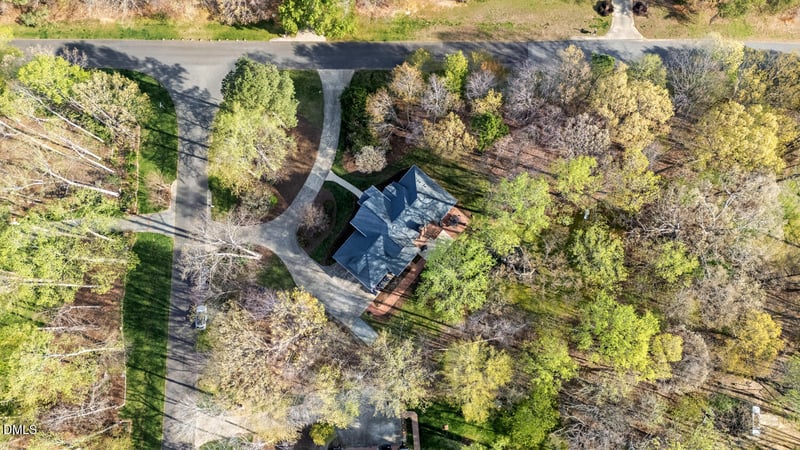 527 Grand Oak Dr, Hillsborough, NC 27278
