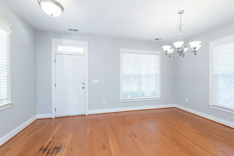 527 Millbrook Dr, Pittsboro, NC 27372