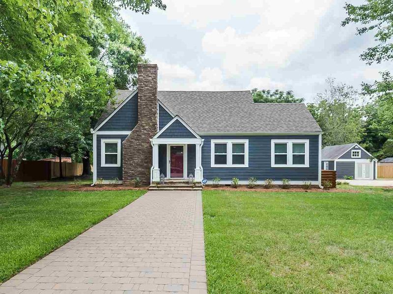 527 Powell Dr, Raleigh, NC 27606