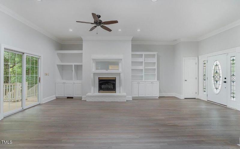 527 Robinson Dr, Wake Forest, NC 27587
