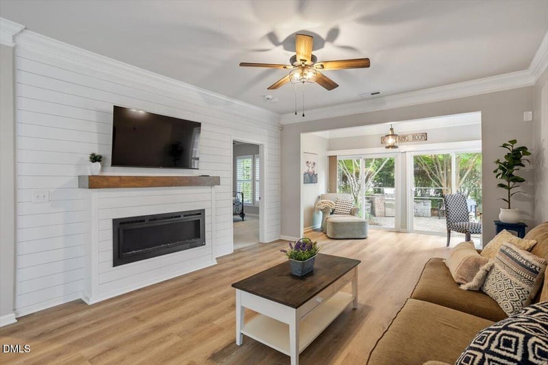 527 Tomkins Loop, Cary, NC 27519