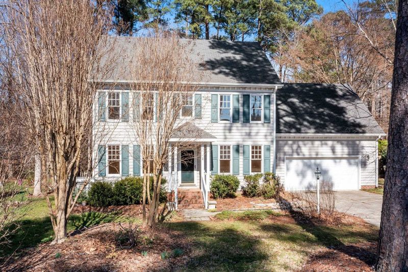 527 Wellingham Dr, Durham, NC 27713