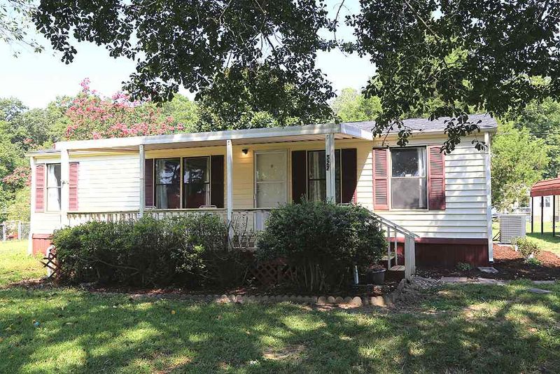 527 Winston Rd, Clayton, NC 27520
