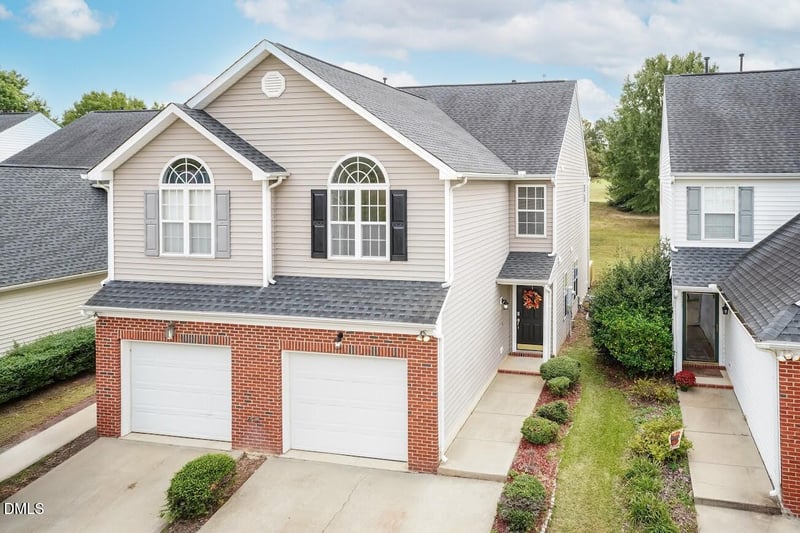 5272 Eagle Trace Dr, Raleigh, NC 27604
