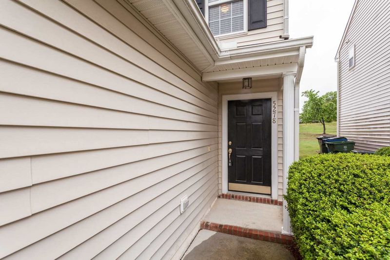 5278 Eagle Trace Dr, Raleigh, NC 27604