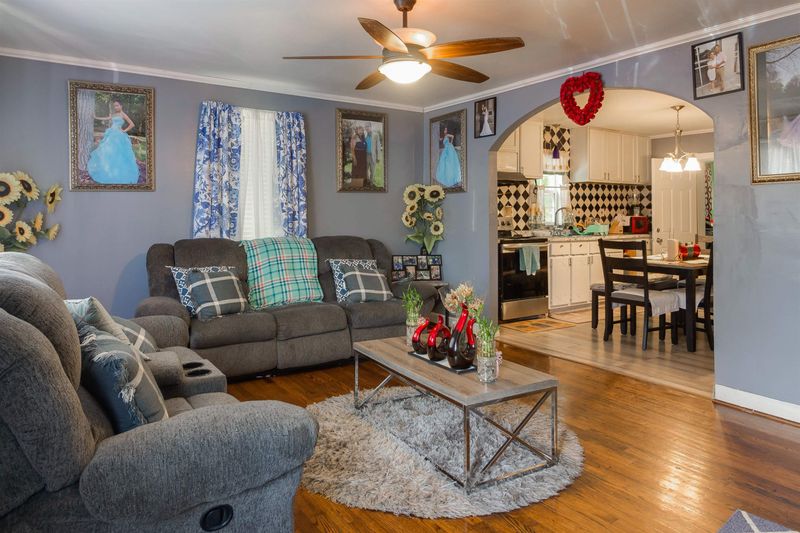 528 E 6th St, Burlington, NC 27215