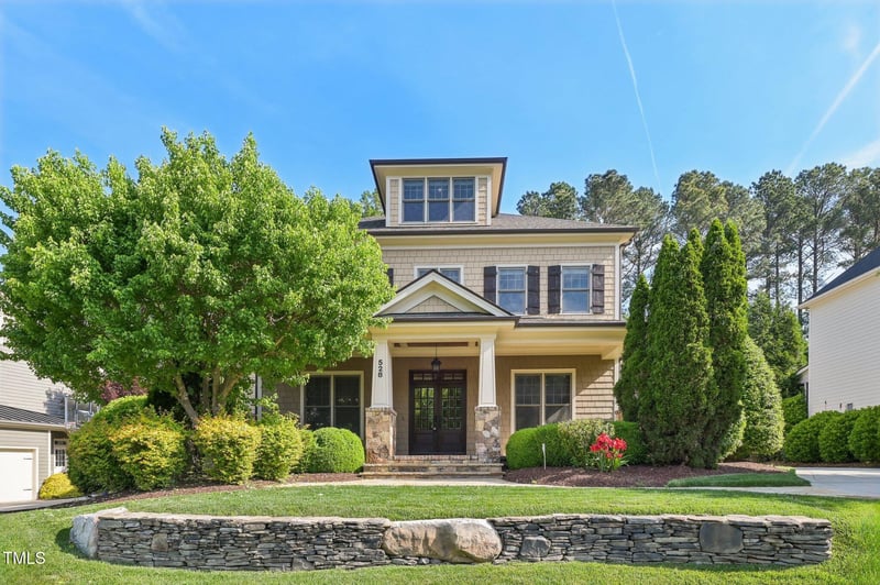 528 Bankhead Dr, Cary, NC 27519