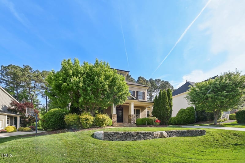 528 Bankhead Dr, Cary, NC 27519