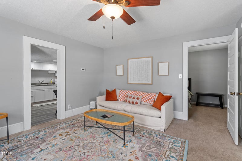 528 Barbour St, Clayton, NC 27520