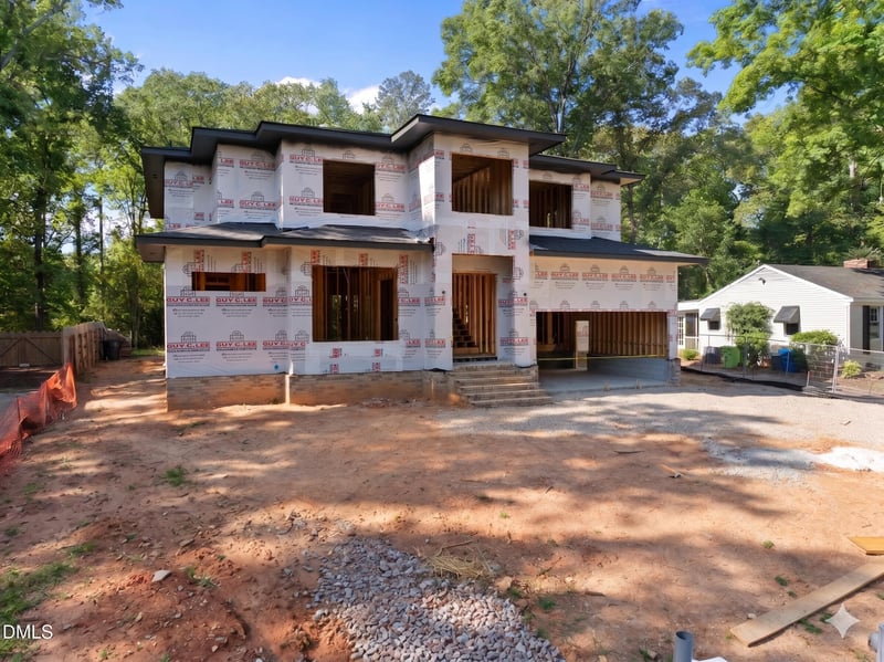 528 Barksdale Dr, Raleigh, NC 27604