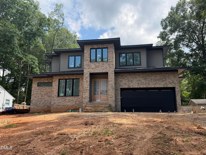528 Barksdale Dr, Raleigh, NC 27604