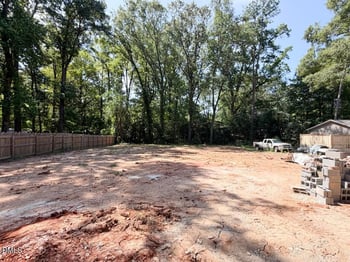 528 Barksdale Dr, Raleigh, NC 27604
