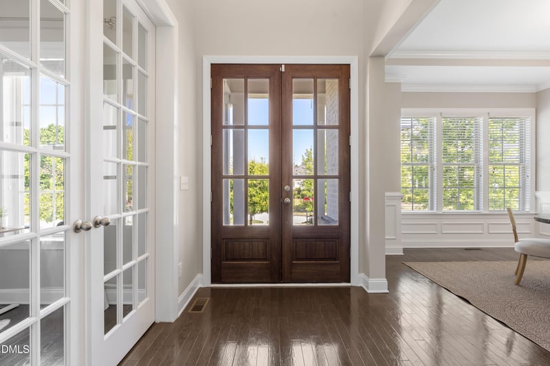528 Bolton Grant Dr, Cary, NC 27519