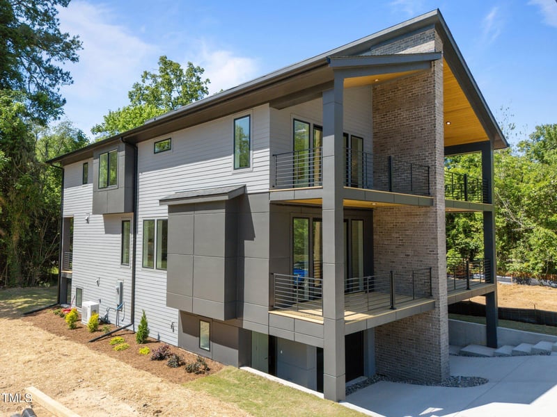 528 Bragg St, Raleigh, NC 27610