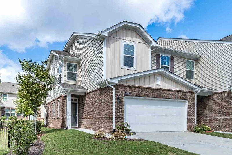 528 Buhrstone Mill Dr, Cary, NC 27519