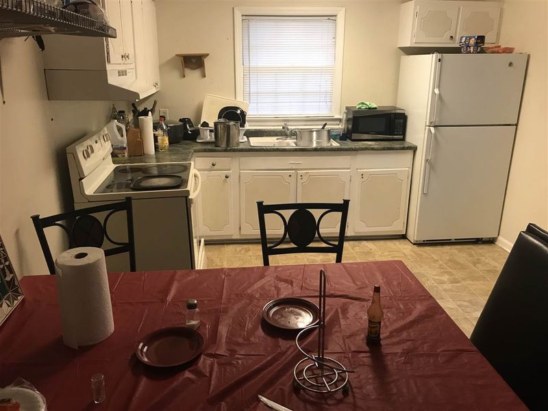528 Dacian Rd, Raleigh, NC 27610