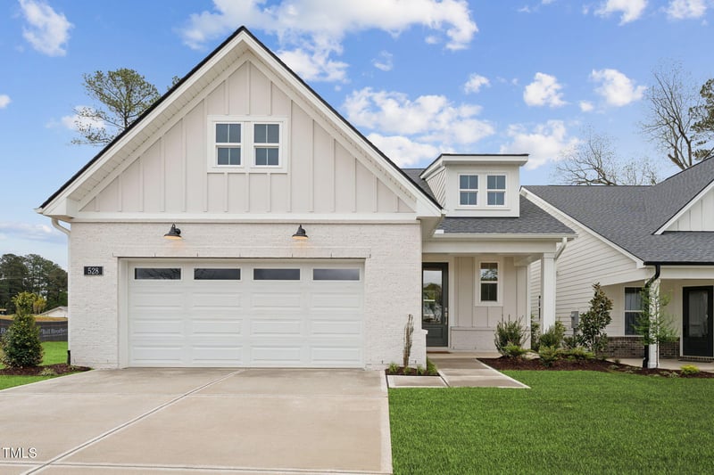 528 Gainer Dr, Raleigh, NC 27610