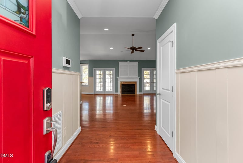 528 Perth Dr, Sanford, NC 27330