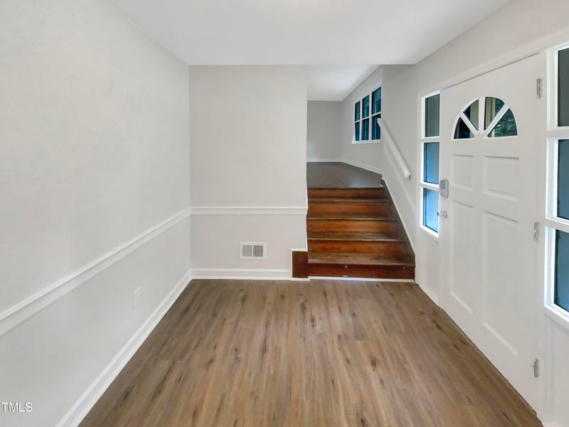 528 Pine Ave, Raleigh, NC 27603