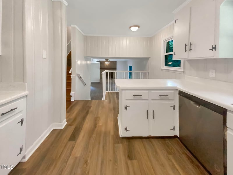528 Pine Ave, Raleigh, NC 27603