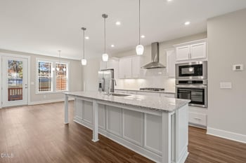 528 Plumleaf Ln, Durham, NC 27703