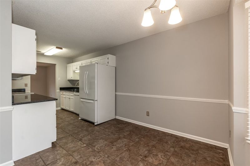 529 Darby Glen Ln, Durham, NC 27713