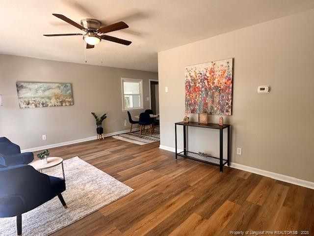 529 Grafton Ave, Fayetteville, NC 28314