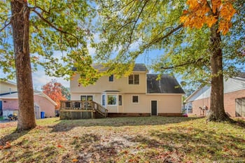 529 Old Farm Rd, Fayetteville, NC 28314