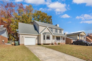 529 Old Farm Rd, Fayetteville, NC 28314