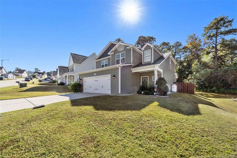 529 Rempstone Ln, Fayetteville, NC 28311