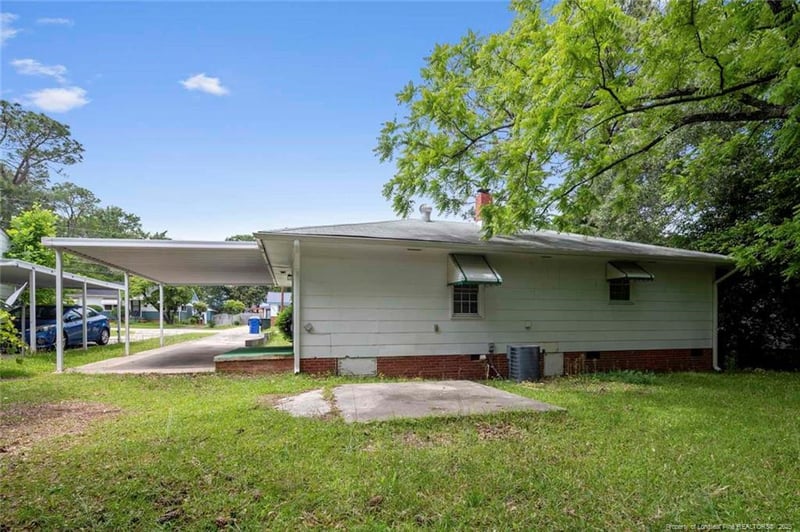 529 Spaulding St, Fayetteville, NC 28301