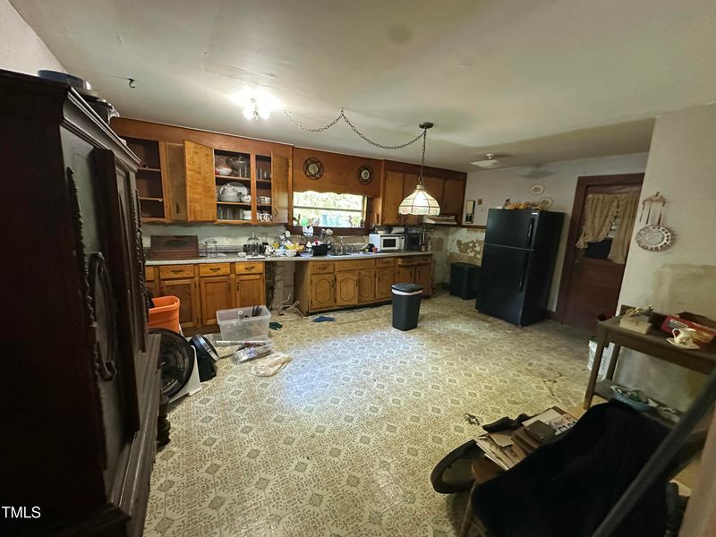 529 Sunset Dr, Fuquay Varina, NC 27526