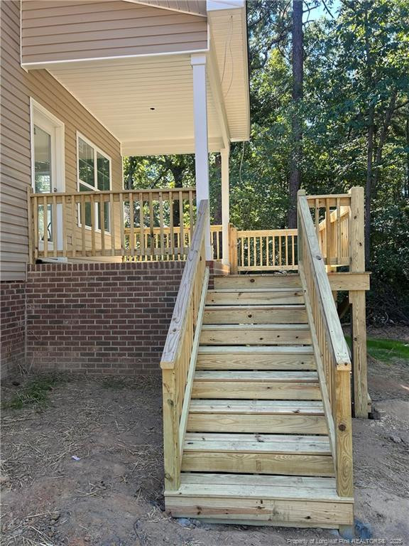529 Walking Ln, Fayetteville, NC 28311