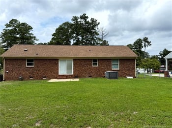 529 Waterbury Dr, Fayetteville, NC 28311